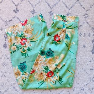 Floral wide-legged pants